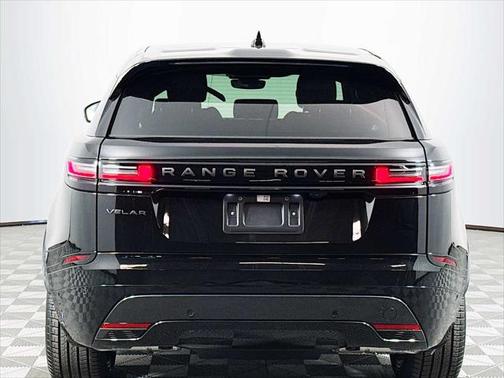 2026 Land Rover Range Rover Velar P250 SE R-Dynamic