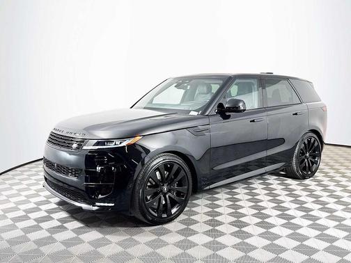2025 Land Rover Range Rover Sport SE