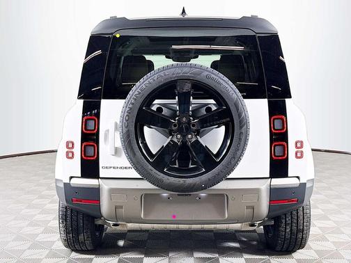 2026 Land Rover Defender P300 S