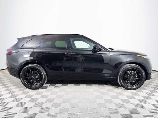 2026 Land Rover Range Rover Velar P250 SE R-Dynamic