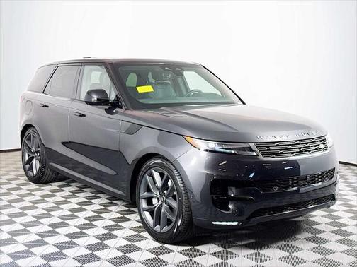 2025 Land Rover Range Rover Sport SE