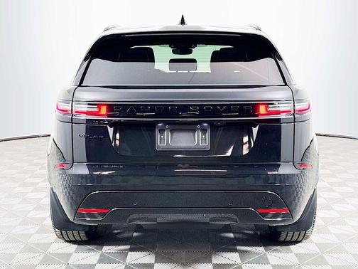 2026 Land Rover Range Rover Velar P400 Dynamic SE
