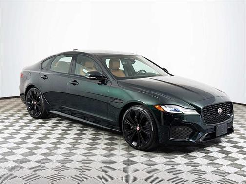 2022 Jaguar XF R-Dynamic SE P300 AWD Automatic