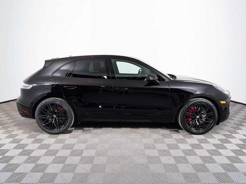 2024 Porsche Macan GTS