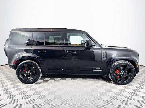 Santorini Black Metallic 2024 Land Rover Defender 110 P400 X