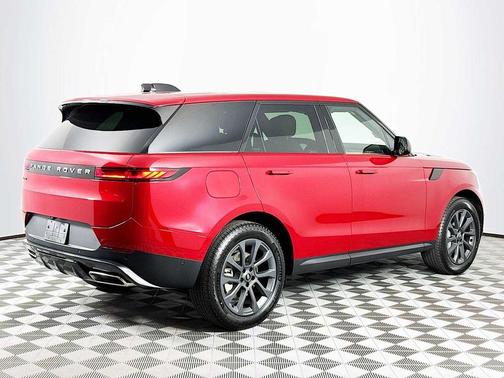 2024 Land Rover Range Rover Sport SE