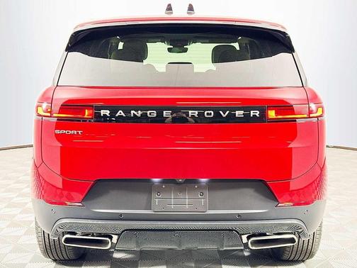 2024 Land Rover Range Rover Sport SE