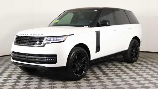 2024 Land Rover Range Rover P530 SE