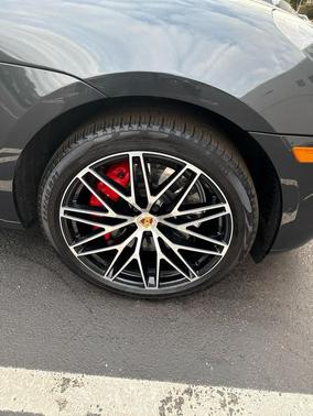 2022 Porsche Macan GTS