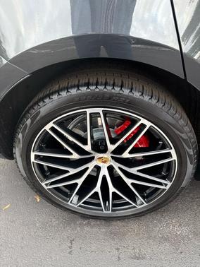 2022 Porsche Macan GTS