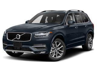 White 2019 Volvo XC90 T5 Momentum