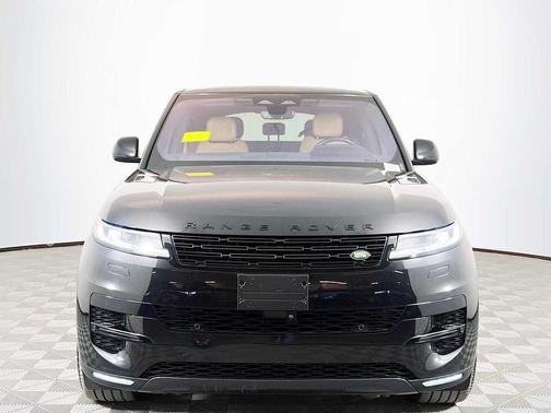2023 Land Rover Range Rover Sport SE
