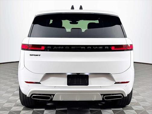 2025 Land Rover Range Rover Sport SE