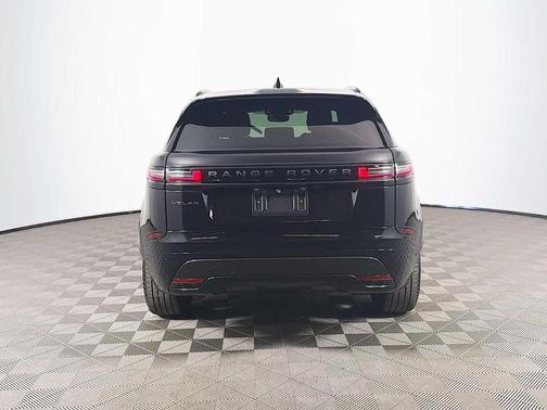 Santorini Black 2026 Land Rover Range Rover Velar P250 SE R-Dynamic