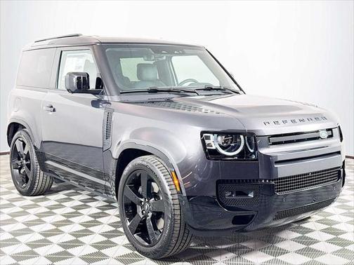 2025 Land Rover Defender 90 P400 X-Dynamic SE