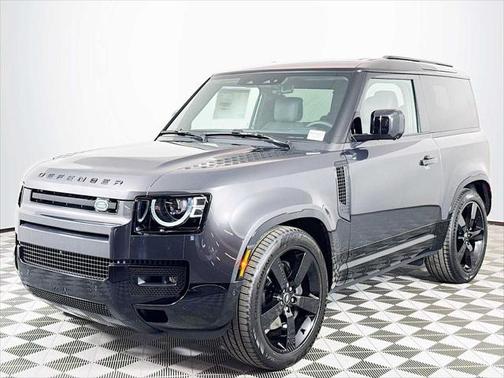 2025 Land Rover Defender 90 P400 X-Dynamic SE