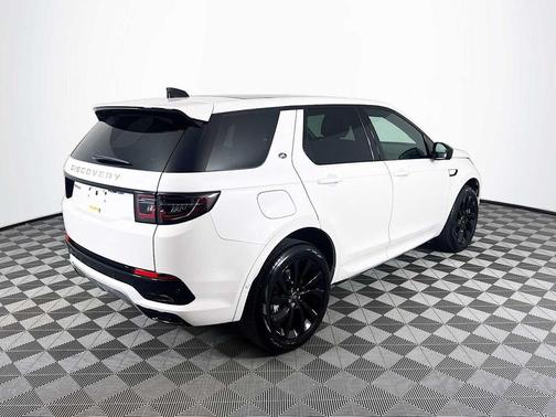 2024 Land Rover Discovery Sport Core S