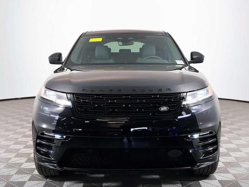 Santorini Black 2026 Land Rover Range Rover Velar P250 SE R-Dynamic