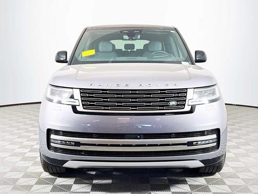 Eiger Grey Metallic 2025 Land Rover Range Rover P530 SE 7 Seat