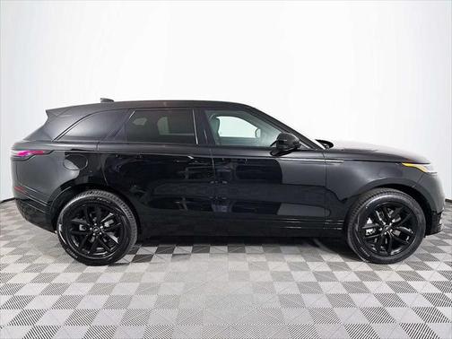 2026 Land Rover Range Rover Velar P250 SE R-Dynamic