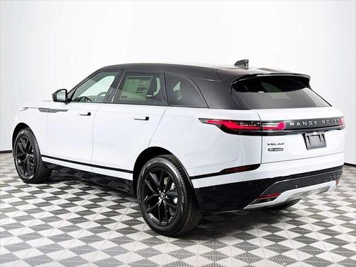 2026 Land Rover Range Rover Velar P250 SE R-Dynamic