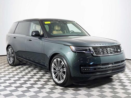 Belgravia Green 2026 Land Rover Range Rover P400 SE 7 Seat