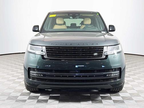 Belgravia Green 2026 Land Rover Range Rover P400 SE 7 Seat