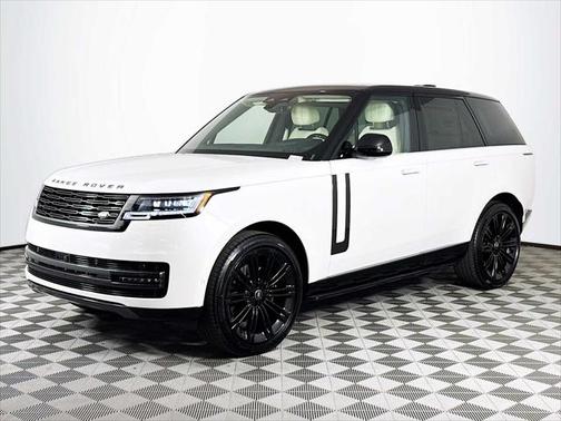 2025 Land Rover Range Rover P400 SE