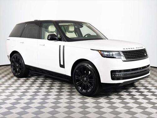 2025 Land Rover Range Rover P400 SE