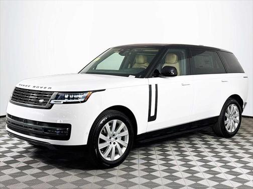 2025 Land Rover Range Rover P400 SE 7 Seat