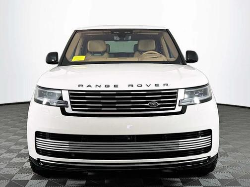 2023 Land Rover Range Rover SV