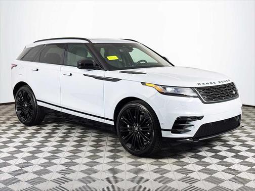 2026 Land Rover Range Rover Velar P250 SE R-Dynamic