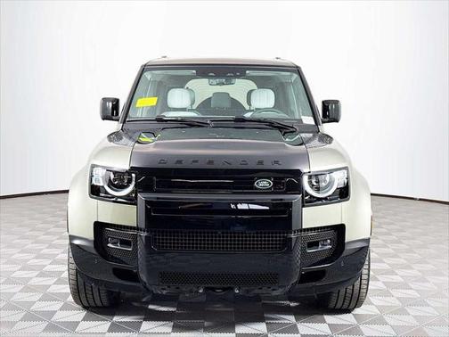 2025 Land Rover Defender 110 P400 X