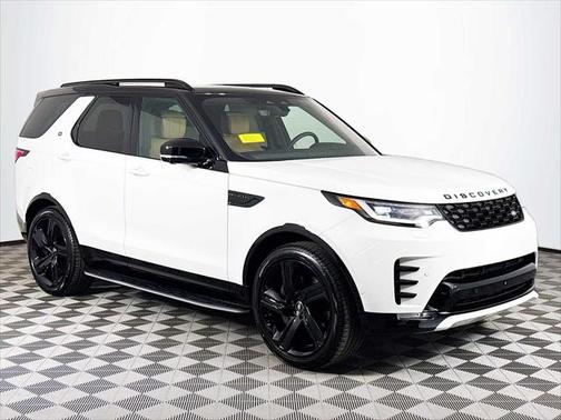 2025 Land Rover Discovery P360 Dynamic SE