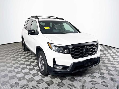 2022 Honda Passport AWD TrailSport