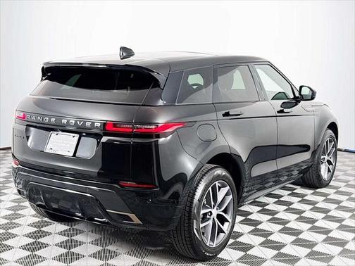 2024 Land Rover Range Rover Evoque Dynamic SE