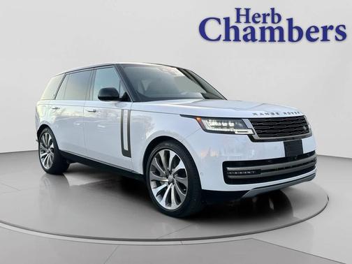 2025 Land Rover Range Rover P530 SE 7 Seat