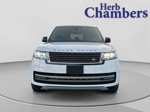 2025 Land Rover Range Rover P530 SE 7 Seat