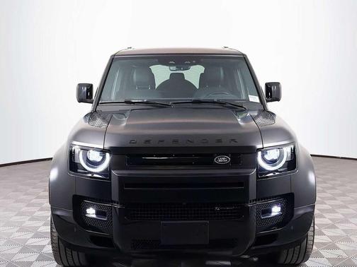 2023 Land Rover Defender 110 X-Dynamic SE