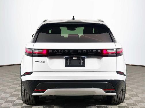 2026 Land Rover Range Rover Velar P400 Dynamic SE