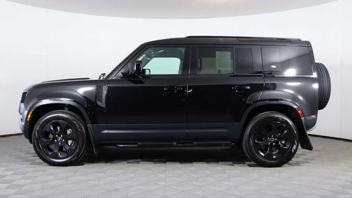 2024 Land Rover Defender 110 P400 S