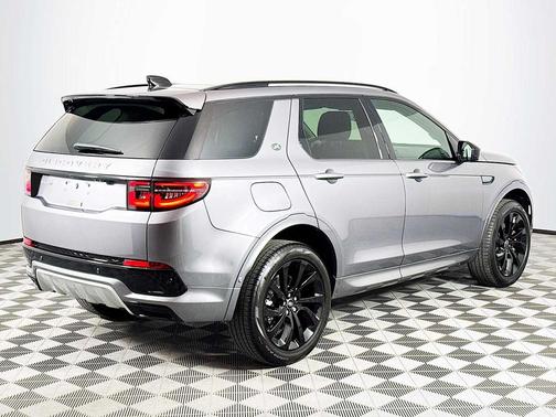 2025 Land Rover Discovery Sport S