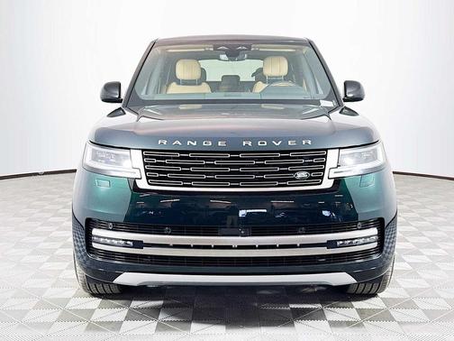 2026 Land Rover Range Rover P400 SE