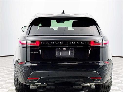 2026 Land Rover Range Rover Velar P250 SE R-Dynamic