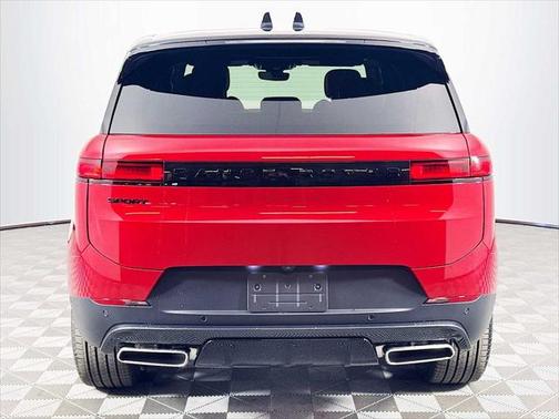 2025 Land Rover Range Rover Sport SE