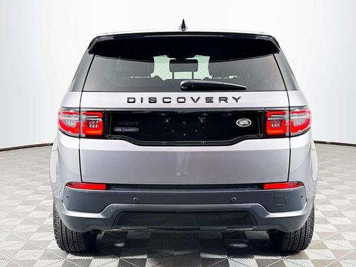 2022 Land Rover Discovery Sport S