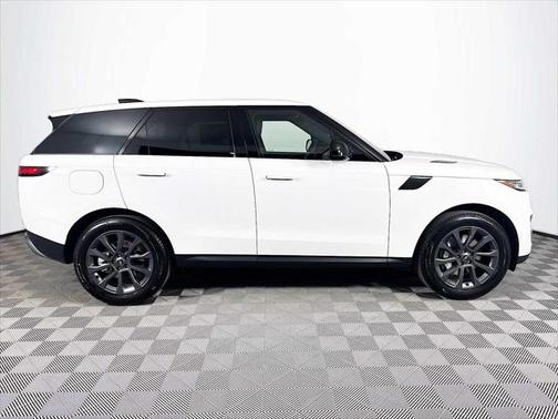 2025 Land Rover Range Rover Sport P360 S