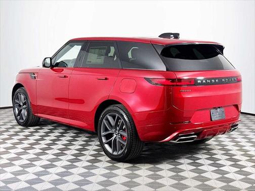 2025 Land Rover Range Rover Sport SE