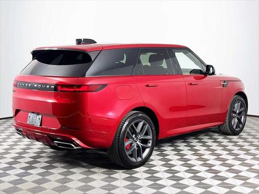 2025 Land Rover Range Rover Sport SE