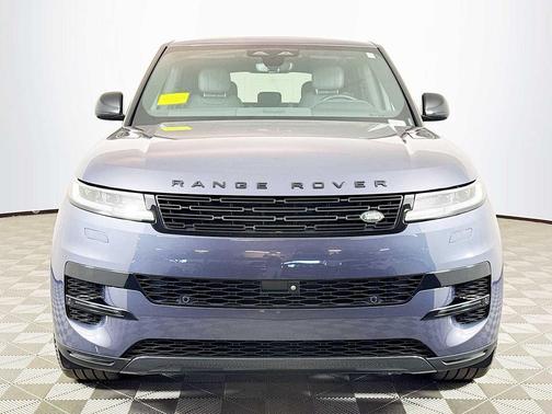 Varesine Blue 2024 Land Rover Range Rover Sport SE